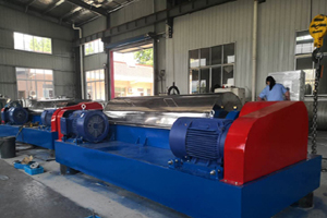 三相臥螺離心機(jī)如何選型，臥式螺旋卸料沉降離心機(jī)視頻？